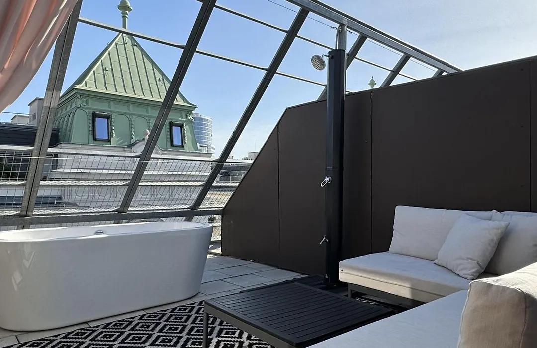 Rafael Kaiser - Premium Apartments City Centre - Contactless Check-In-1